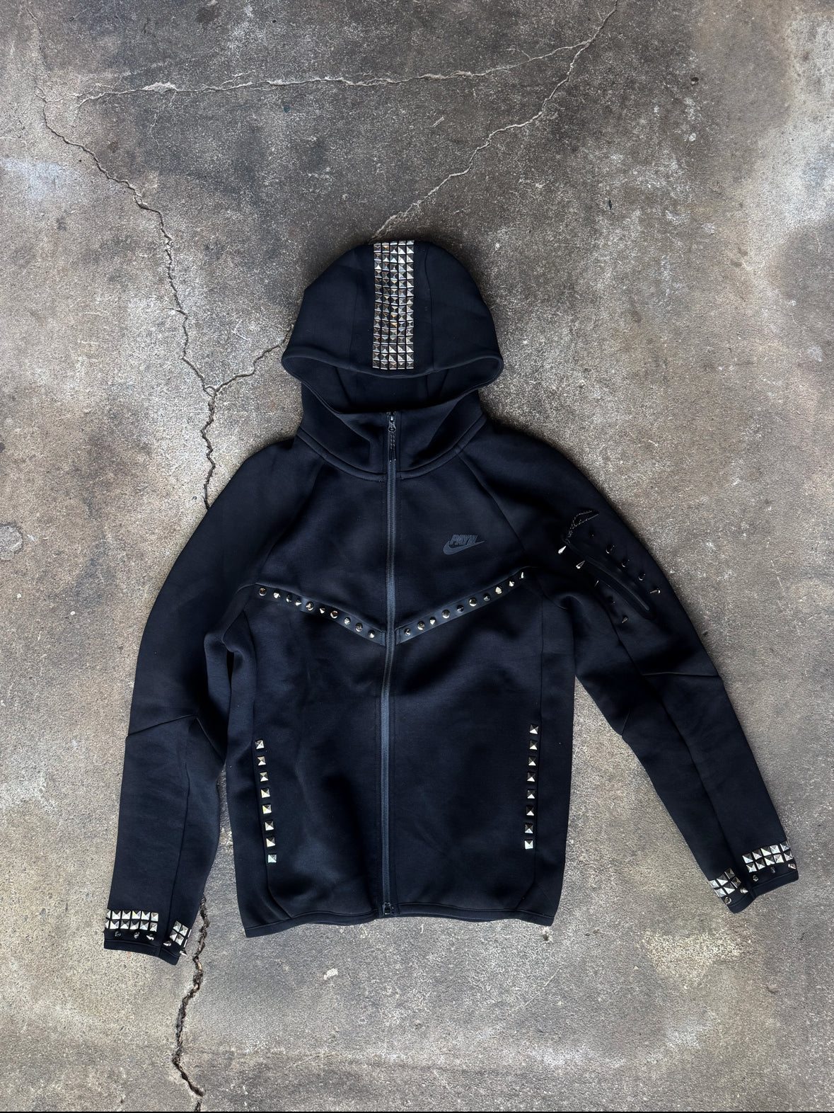 Studded Tech